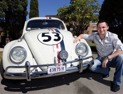 Bintang Film Herbie Dilelang