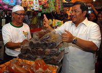 Ahmad Heryawan Sapa Pedagang