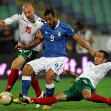 Italia Diimbangi Bulgaria 2-2