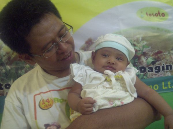 Amira Filzah Rizqiani, 4 Bulan, Perempuan