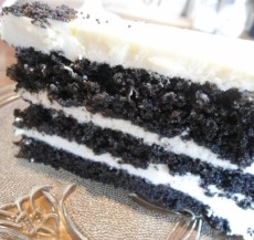 Sensasi Crunchy Si Hitam Manis Black Velvet