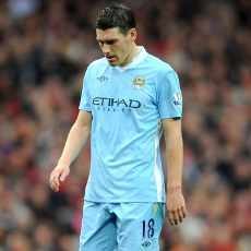 Barry Segera Kembali untuk City