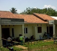 Imam Musala: Anwar Misterius, Sering Salat di Saf Belakang