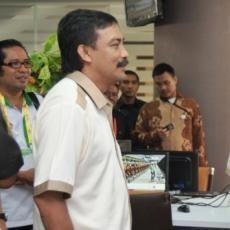 Menpora Sambut Wacana Tuan Rumah Bersama PON