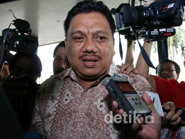 Olly Dondokambey diperiksa KPK
