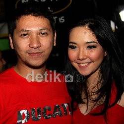 Gisel dan Gading Marten Tak Akan Menikah Tahun Ini