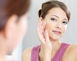 Ini Kandungan Krim Pemutih Kulit yang Membahayakan