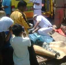 Dua Dari 4 ABK KLM Cahaya Bunga Tewas Terdampar di Pinggir Pantai