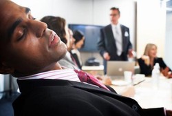 Sering Ketiduran di Siang Hari? Awas Gampang Kena Stroke