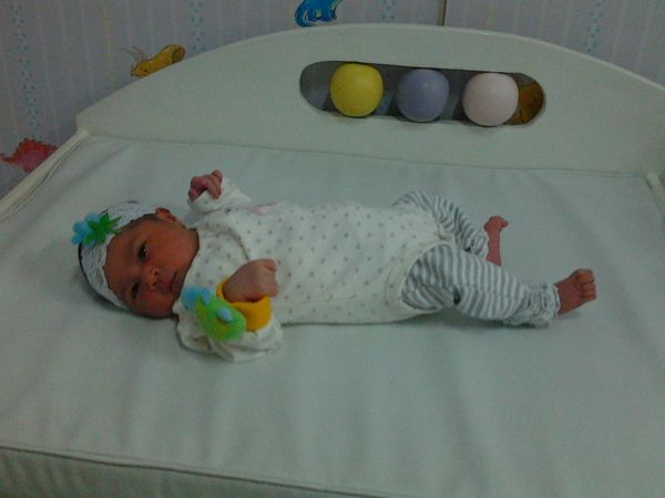 Wania Sabbit Sagara Putri ARof, 1 Bulan, Perempuan