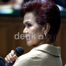 Miranda Dituntut 4 Tahun Penjara