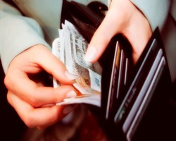  Cara Mudah Berhemat dengan Mengatur Isi Dompet