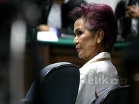 Miranda Dituntut 4 Tahun Penjara