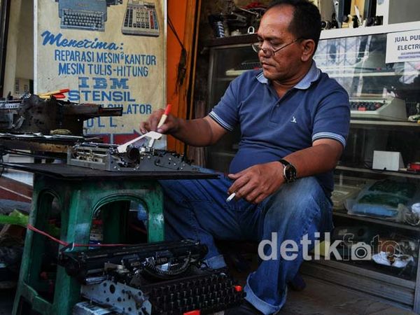 Jasa Reparasi Mesin Tik Terus Bertahan