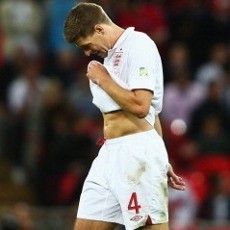 Kekecewaan Gerrard pada Kartu Merah Pertamanya