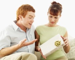 9 Masalah Suami-Istri Ini Ternyata Buat Pernikahan Awet (Bag. 2)