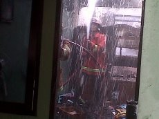 Rumahnya Terbakar, Budi Masih Sempat Ngobrol di Pos Jaga