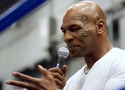Mike Tyson Ingin Jadi Artis Musikal