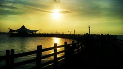Le Bridge Ancol