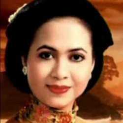 Ditanya Soal Sundari Soekotjo, Menhan Acungkan Jempol ke Bawah