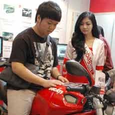 tokobagus.com Dukung Surabaya Auto Expo 2012