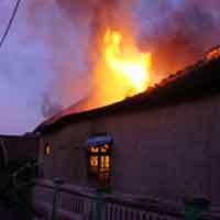 Kebakaran di Sidoarjo, Pemilik Rumah Luka Bakar 