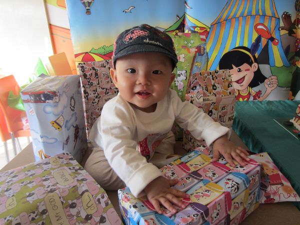 Henokh Alvis Gabriello, 1,1 Tahun, Lelaki