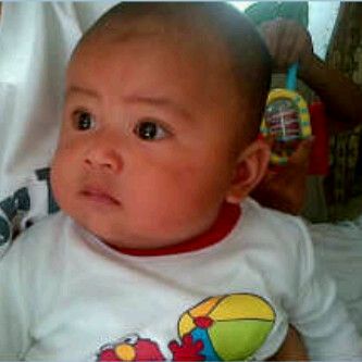 Alaric Azzahidi Tirtaraharja, 6 Bulan, Lelaki