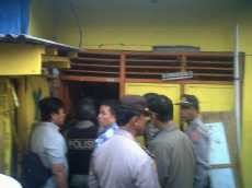 Tanpa Thorik, Polisi Kembali Geledah Rumah di Tambora
