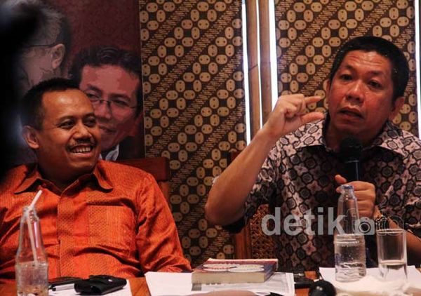 Jokowi Ungguli Foke di Survei SSSG