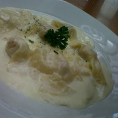 Ravioli Salmon with Truffle Oil..So Creamy