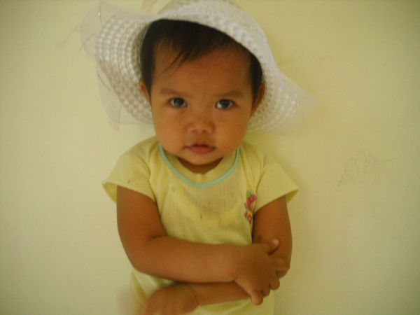 Fershinta Wiryanika, 3,3 Tahun, Perempuan