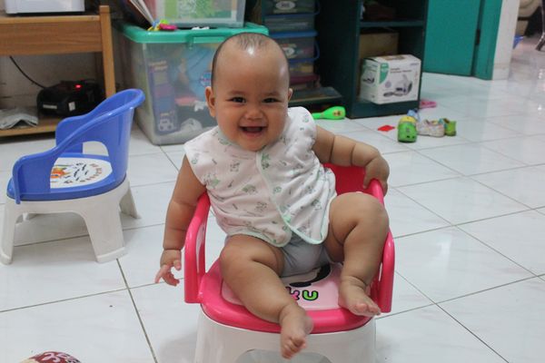 Naufal Rafli Rozaq, 8 Bulan, Lelaki