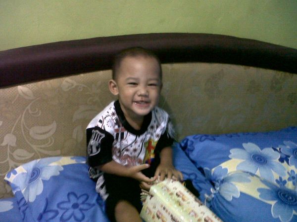 Yudha Nur Wijaya, 2,1 Tahun, Lelaki