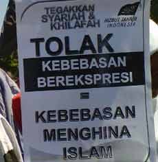 HTI Tuntut Penyebar dan Pelaku Film Innocence of Muslims Dihukum