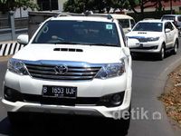 Menjajal Ketangguhan SUV Fortuner VNT