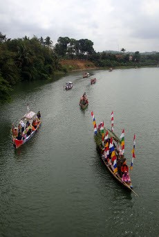 Puluhan Penambang Pasir di Banyumas Ramaikan Festival Serayu
