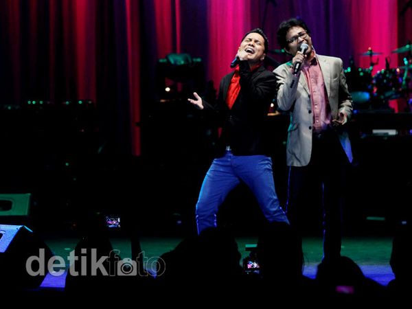 Java Jive Tampil untuk Konser 80an