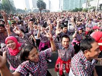 Jokowi Ikut Flash Mob dengan Lagu One Direction