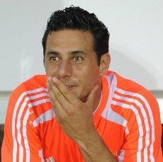 Torehan Istimewa dari Claudio Pizarro