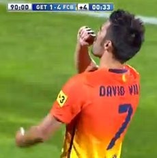 Perayaan Gol Spesial dari David Villa 
