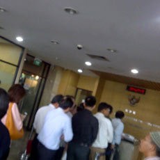 Berbondong-bondong Menjenguk Hartati Murdaya di KPK