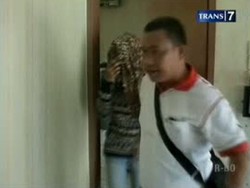 Mengaku Sebagai Pramugari, Waria Ditangkap