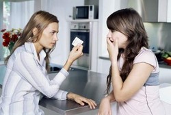 2 dari 5 Wanita Tak Pakai Kontrasepsi Karena Yakin Nggak Bakal Hamil