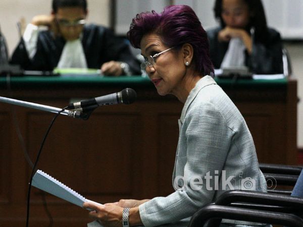 Miranda Bacakan Pledoi