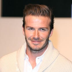 David Beckham dan Cristiano Ronaldo Bersaing Beli Mobil James Bond 