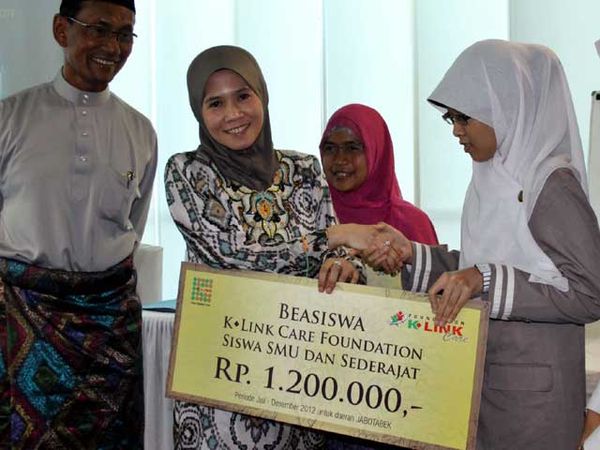 Bantuan Beasiswa K-Link  Bantuan Beasiswa K-Link