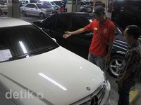 Penjualan Mobil Bekas 