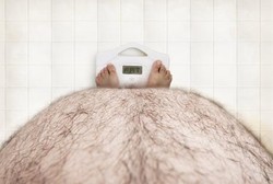 1 dari 3 Lelaki Tak Bisa Melihat Kemaluannya Sendiri