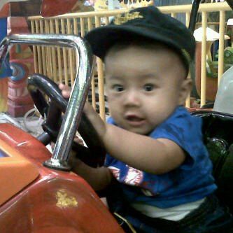 Abu Zavier Azka Alvaro, 8 Bulan,Lelaki
